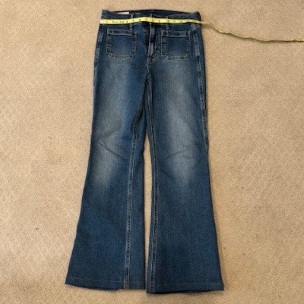 Love Shack Fancy + Gap Denim  27/4r